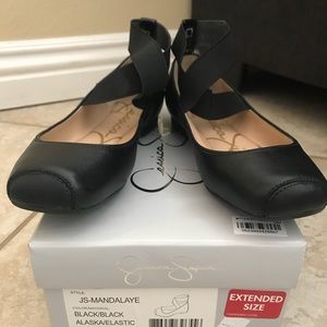Jessica Simpson Mandalaye Black ballet flats